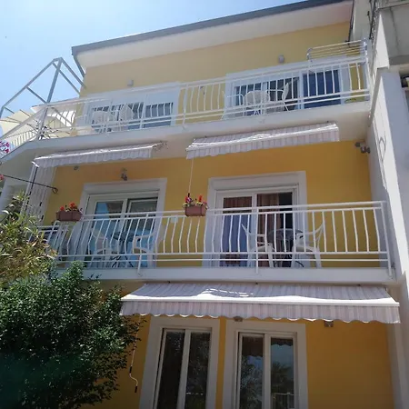 Apartamento With A Parking Space - 7896 Opatija