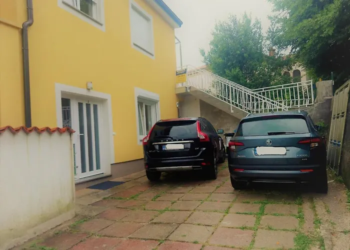 Apartmán With A Parking Space - 7896 Opatija