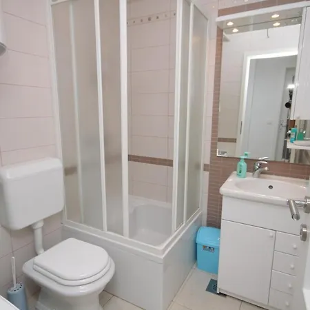 With A Parking Space - 7896 Opatija