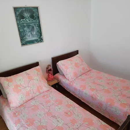 Appartement With A Parking Space - 7896