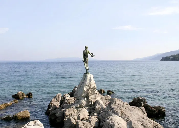 With A Parking Space - 7896 Opatija